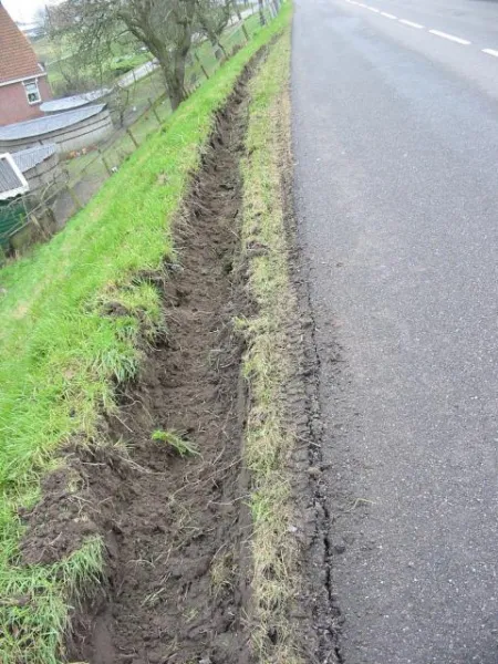Potentieel angrijpingspunt voor erpsie bij overgang naar wegverharding